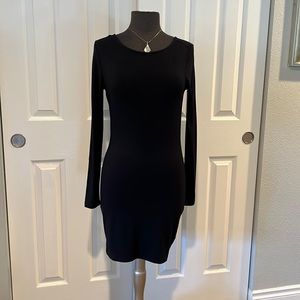 Forever 21 black contour dress size L (NEW)